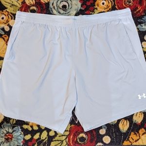 Under Armour Light Grey Loose Shorts, Size 4XL